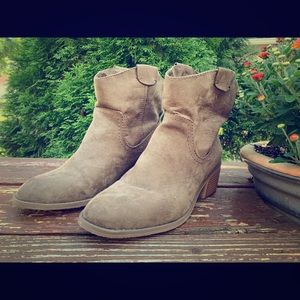 Merona Ankle Boots Sz 9